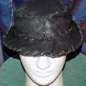 Leather-Hat - “Fedora-Style“